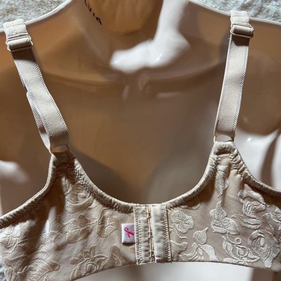 Wacoal Awareness Full Figure Seamless Wire Free Bra Sand 38D - Picture 8 of 10